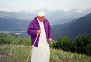 Johannes Paul II. bei einer Bergwanderung