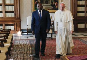Im September 2016 besuchte Kabila Papst Franziskus. Entspannung wurde dadurch nicht erreicht.