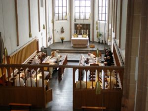 Chorraum und Presbyterium mit Lettner