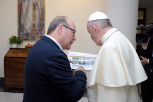 Josè Manuel Vidal mit Papst Franziskus