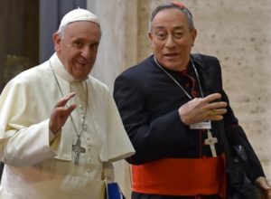 Kardinal Maradiaga mit Papst Franziskus