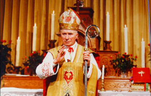 Erzbischof Marcel Lefebvre, der 1970 die Piusbruderschaft gründete