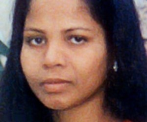 Asia Bibi Christin und fünffache Mutter seit Oktober 2010 in der Todeszelle wegen Beleidigung des Islam Moslem am 21. Dezember wegen selbem Vorwurf von Islamisten bei lebendigem Leib verbrannt