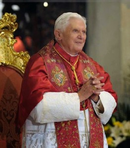 Benedikt XVI. über die Befreiungstheologie: "Einer solchen Verfälschung des christlichen Glaubens mußte man sich widersetzen."