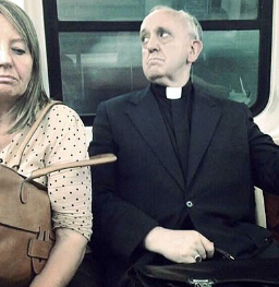 Kardinal Bergoglio in Buenos Aires-U-Bahn