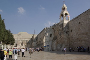 Die Geburtskirche in Betlehem. Platz für 10.000 Christen bei der Papst-Messe