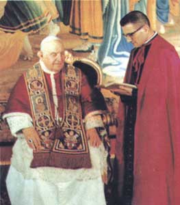 Erzbischof Capovilla, Sekretär von Papst Johannes XXIII.