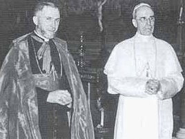 Erzbischof Marcel Lefebvre mit Papst Pius XII
