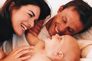 Beide Eltern, Vater und Mutter sind für die gesunde Entwicklung des Kindes notwendig. Vaterlosigkeit führt ebenso zu erhöhten Verhaltensstörungen