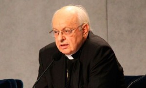 Kardinal Baldisseri bei der Pressekonfrenz zur Vorstellung des Instrumentum laboris der Bischofssynode über die Familie