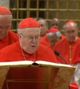 Kardinal Danneela leistet den Eid vor Beginn des Konklaves