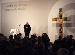 Kardinal Marx beim Gesprächsforum in Magdeburg
