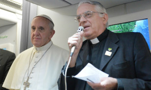 Vatikansprecher Lombardi und Papst Franziskus
