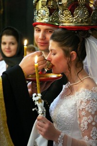 Orthodoxe Hochzeit gemeinsamer Weinbecher aber keine Kommunion
