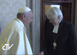 Papst Franziskus und Antje Jackelen