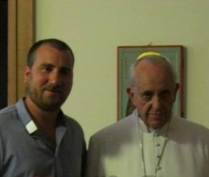 Papst mit Pater Giangreco von Campo Gallo