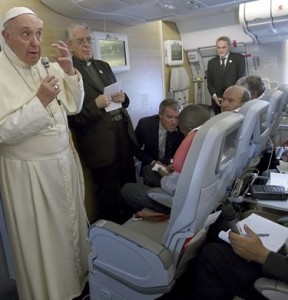 Papst zum Weltklima: "Wir stehen am Rande zum Selbstmord"