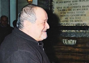 Pater Fidenzio Volpi (von Juli 2013 - Mai 2015 Apostolischer Kommissar der Franziskaner der Immakulata)