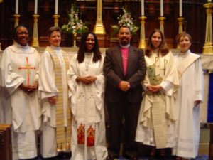 Priesterinnen der amerikanischen Episkopalkirche (Anglikaner)