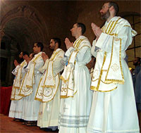 Priesterweihen bei Franzsikanern der Immakulata im alten Ritus