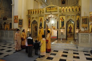 Ikonostase in der Kirche des Russicums in Rom