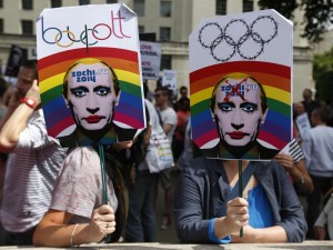 Homo-Protest in London gegen russisches Gesetz, das Homo-Propaganda verbietet