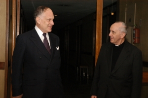 WJC-Vorsitzender Ronald Lauder mit Papst Franziskus zu dessen Zeit als Erzbischof von Buenos Aires