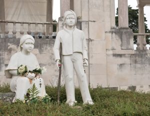 Denkmal für die beiden Seherkinder in Fatima