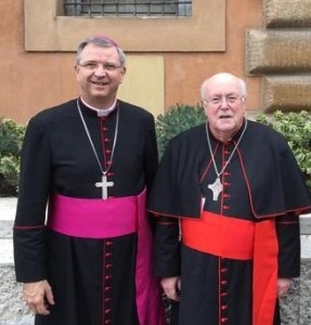 Kardinal Danneels und Bischof Bonny, die beiden belgischen Synodalen der Bischofssynode