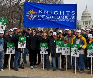 Gruppe junger Kolumbusritter beim Marsch für das Leben in Washington