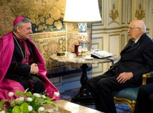 Nuntius Bernardini beim Antrittsbesuch 2012 bei Italiens Staatspräsident Napolitano