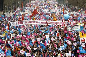 Massenkundgebung von Manif pour tous: Vorsitzende Ludovine de la Rochà¨re von Papst Franziskus in den Vatikan eingeladen